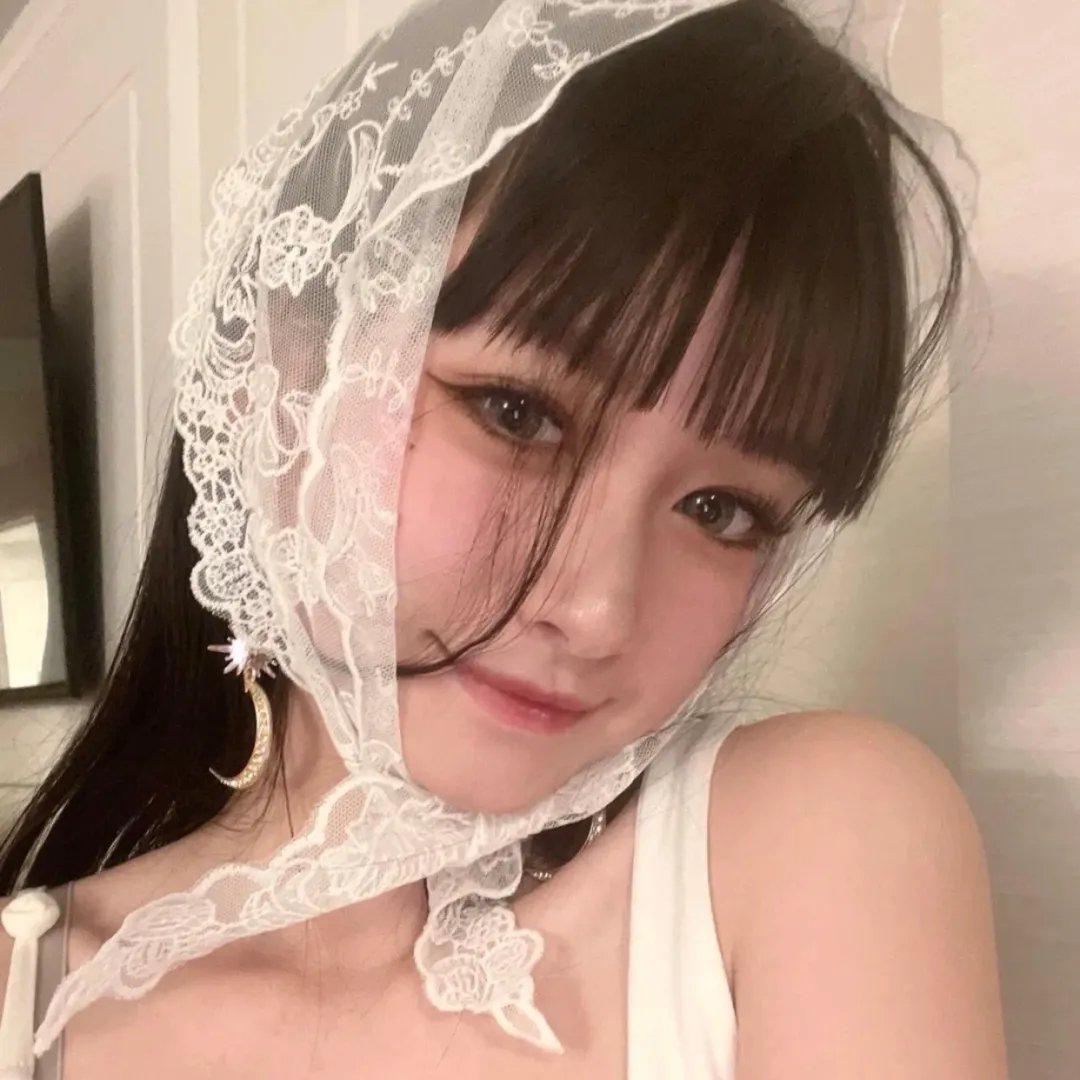 女猎鹰人